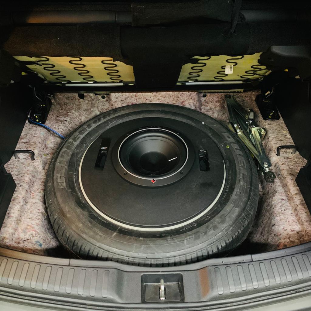 honda crv custom sub box